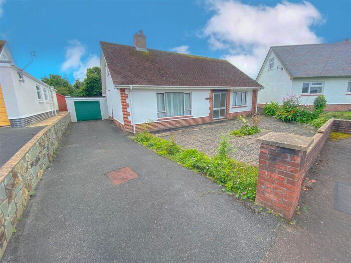 Houses for sale in Cardigan, Ceredigion