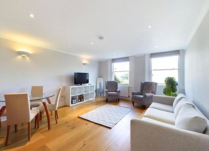 2 Bedroom Apartment To Rent In Allsop Place, Marylebone, London, NW1
