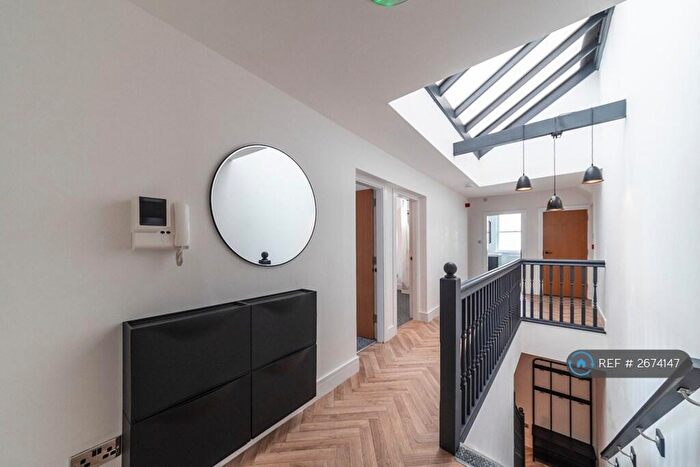 3 Bedroom Penthouse To Rent In Upper Parliment Street, Nottingham, NG1