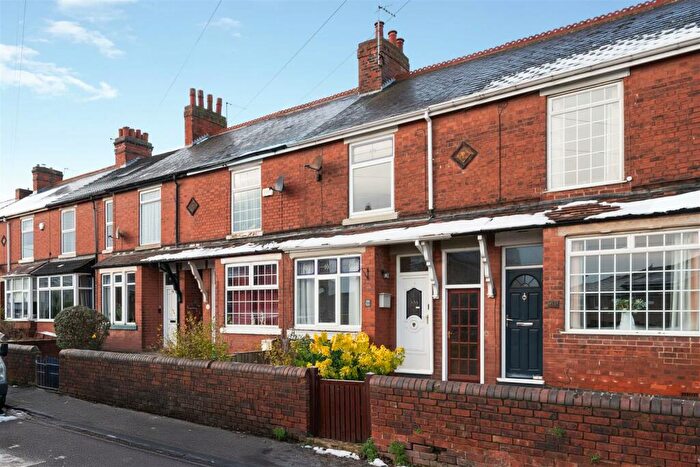 2 Bedroom Terraced House To Rent In Handley Road, New Whittington, Chesterfield, S43