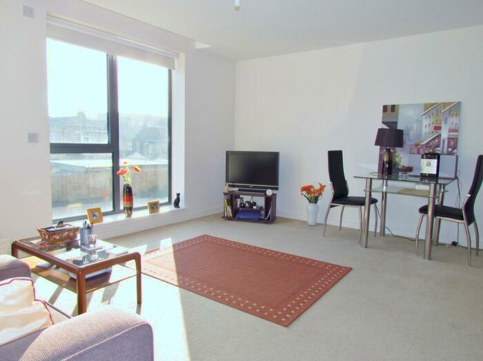 1 Bedroom Apartment To Rent In Joslin Avenue, London, NW9