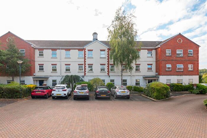 2 Bedroom Apartment For Sale In Denham Wood Close, Chorley, PR7