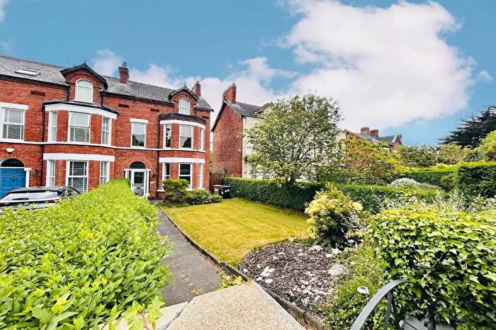 7 Bedroom End Of Terrace House For Sale In Antrim Road, Belfast, BT15