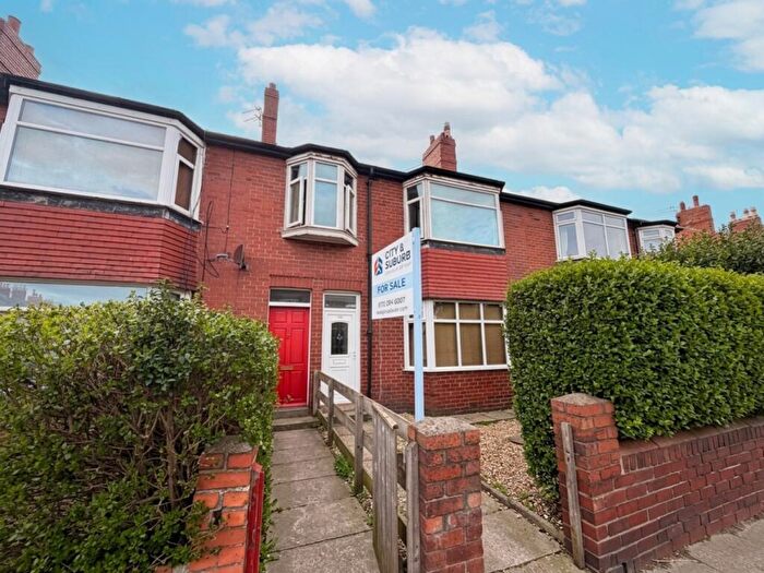 3 Bedroom Flat For Sale In Chillingham Road, Newcastle Upon Tyne, Tyne And Wear, NE6
