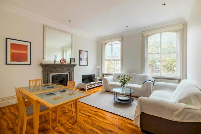 2 Bedroom Flat To Rent In Old Brompton Road, Earls Court, SW5