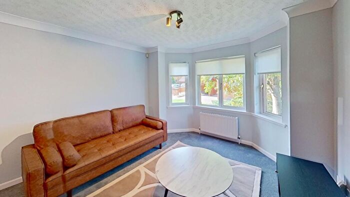 2 Bedroom Flat To Rent In Easter Dalry Place, Edinburgh, EH11