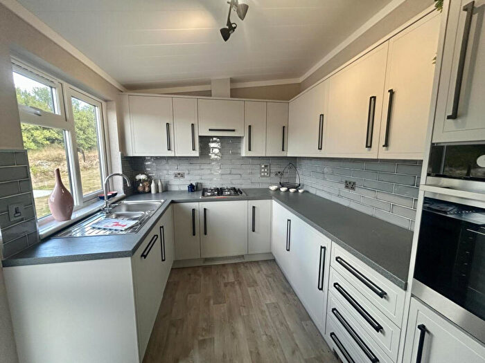 2 Bedroom Park Home For Sale In Woolacombe, Devon, EX34