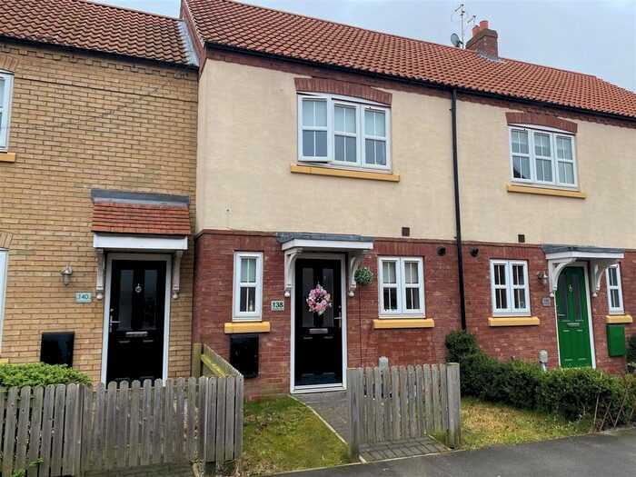 2 Bedroom Terraced House To Rent In Shinewater Park, Kingswood, Hull, HU7