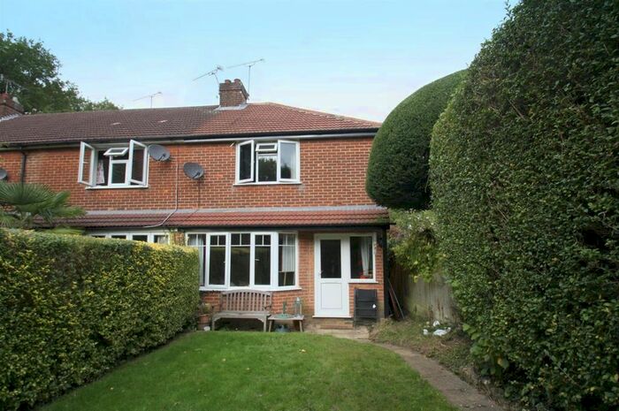 2 Bedroom Semi-Detached House To Rent In Bosville Avenue, Sevenoaks, Kent, TN13