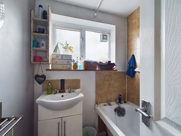 3 Bedroom Terraced House For Sale In Solway Drive, Sutton Hill, Telford, Shropshire., TF7