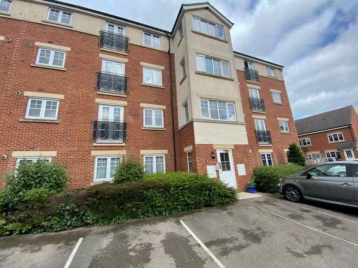 2 Bedroom Penthouse To Rent In Appleby Close/Central - Darlington, DL1