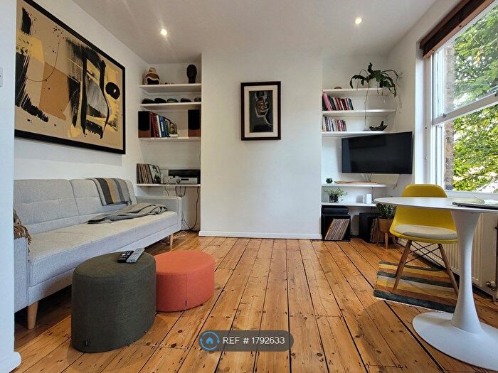 1 Bedroom Flat To Rent In Flaxman Road, London, SE5