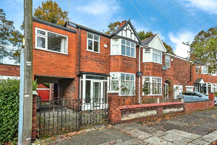 4 Bedroom Semi-Detached House For Sale In Manor Road, Stretford, Manchester, Greater Manchester, M32