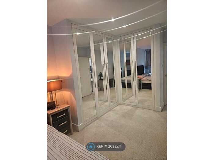 1 Bedroom Flat To Rent In Cromwell Road London Building Point West, London, SW7