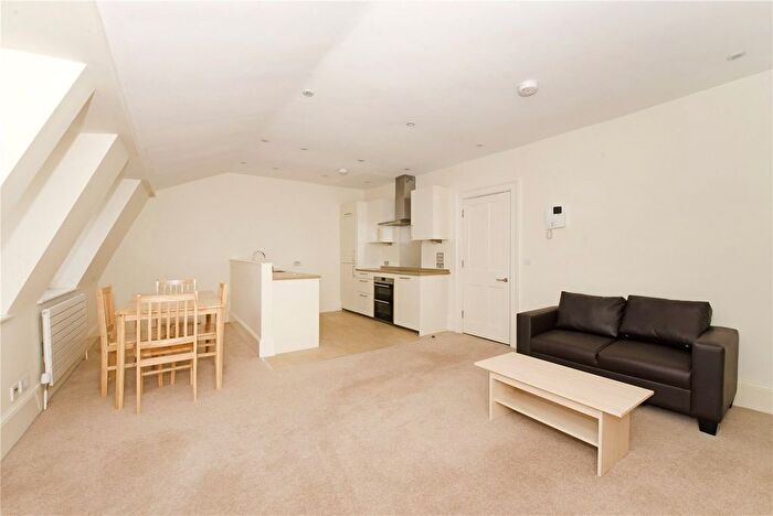 1 Bedroom Flat To Rent In Gower Street, Fitzrovia, WC1E