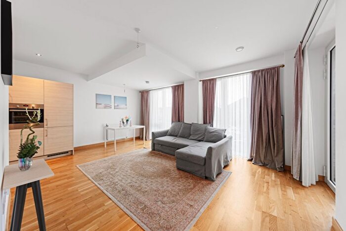 1 Bedroom Flat For Sale In Cyrus Field Street, London, SE10