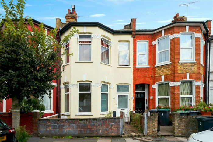 5 Bedroom Terraced House To Rent In Handsworth Road, London, N17