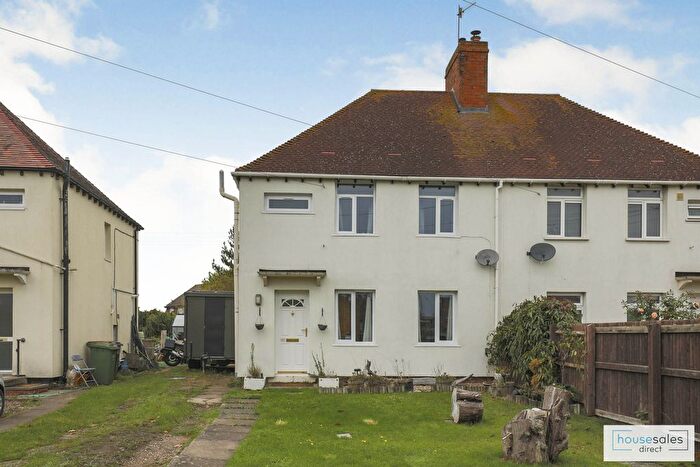 3 Bedroom Semi-Detached House For Sale In Stratford Road Honeybourne, Evesham, WR11