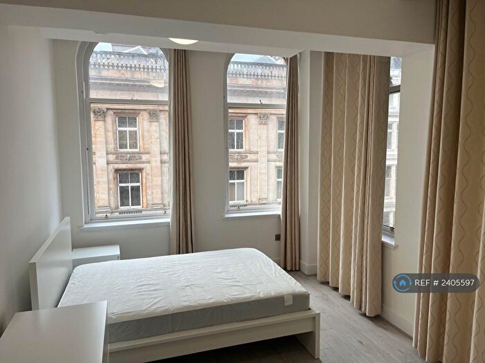 5 Bedroom Flat To Rent In Buchanan Street, Glasgow, G1