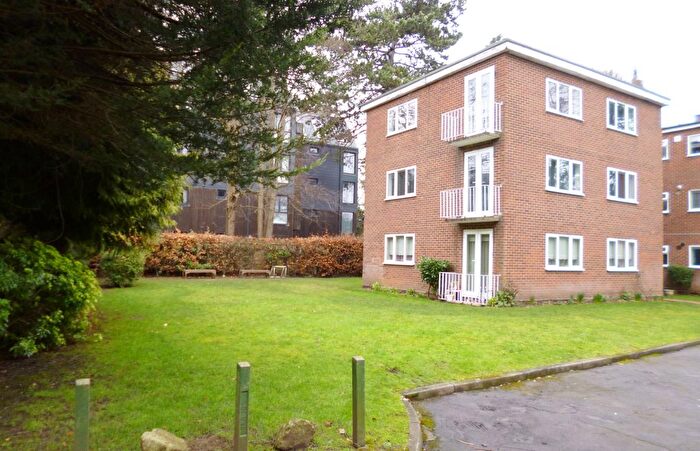 2 Bedroom Flat To Rent In Langley Road, Watford, WD17