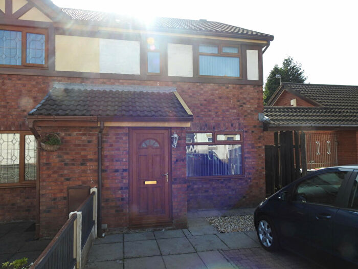 2 Bedroom Semi-Detached House To Rent In Ripon Street, Preston, PR1