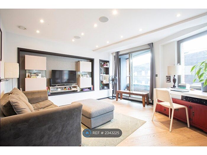 2 Bedroom Flat To Rent In Holmes Road, London, NW5