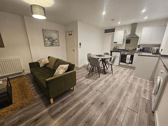 1 Bedroom Apartment To Rent In Lynchford Road, Farnborough, GU14