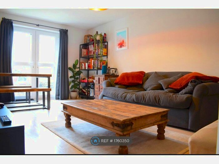 1 Bedroom Flat To Rent In Northiam Street, London, E9