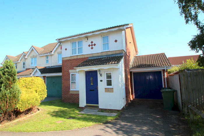 3 Bedroom House To Rent In The Culvert, Bradley Stoke, Bristol, BS32