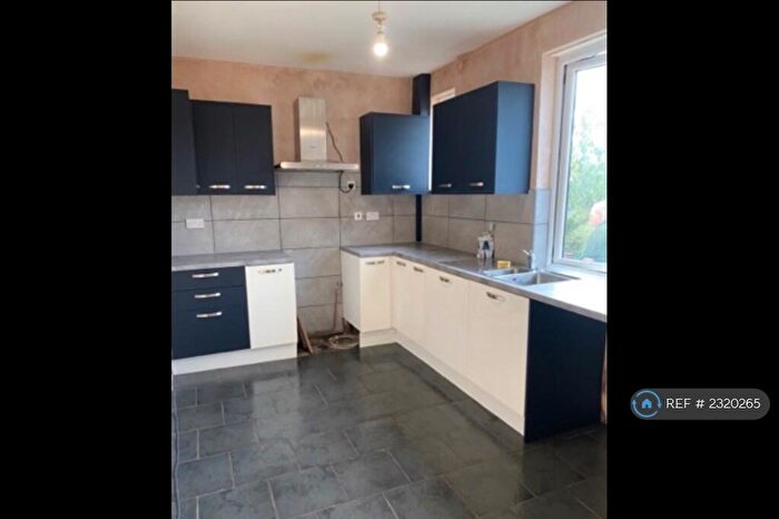 3 Bedroom Terraced House To Rent In Ruskin Avenue, Padiham, Burnley, BB12