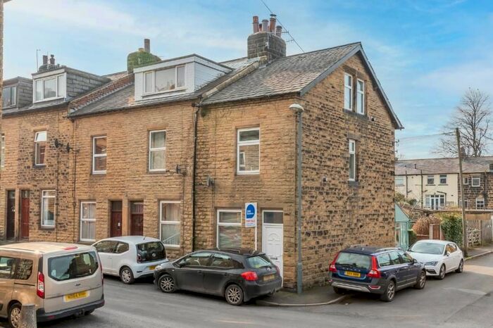 3 Bedroom Terraced House To Rent In Albion Street, Otley LS21