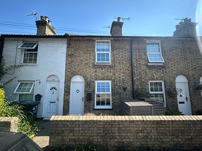 2 Bedroom Terraced House For Sale In Rochester Road, Aylesford, ME20