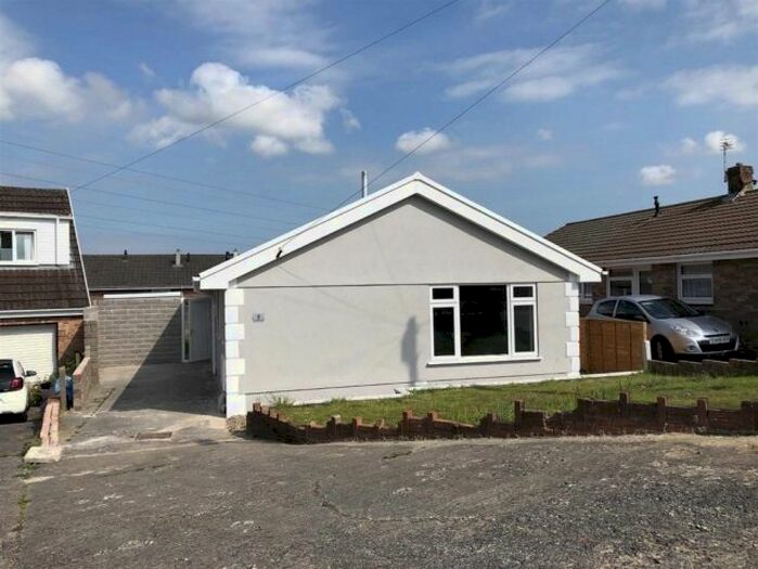 3 Bedroom Detached Bungalow To Rent In Pemberton Park, Llanelli, SA14