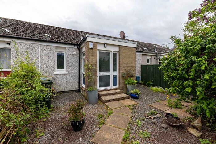 2 Bedroom Terraced Bungalow For Sale In Tayside Crescent, Aberfeldy, PH15