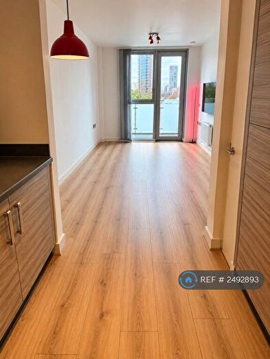 1 Bedroom Flat To Rent In Rick Roberts Way, London, E15