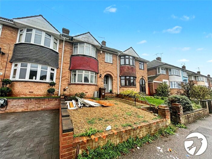 3 Bedroom Terraced House For Sale In Jarrett Avenue, Wainscott, Rochester, Kent, ME2