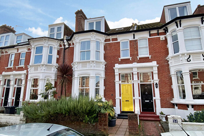 5 Bedroom Terraced House For Sale In Whitwell Road, Southsea, PO4