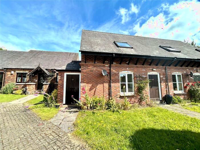 2 Bedroom End Of Terrace House To Rent In Maldwyn Way, Montgomery, Powys, SY15