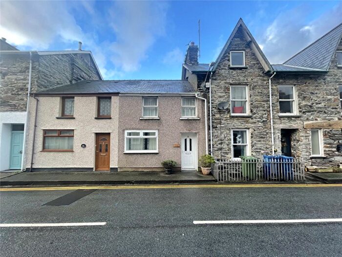 1 Bedroom Terraced House For Sale In High Street, Talsarnau, Gwynedd, LL47
