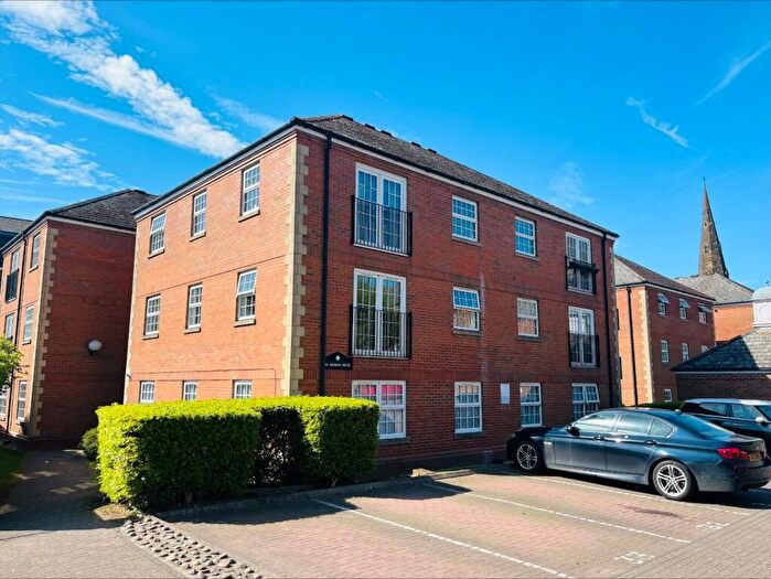 2 Bedroom Apartment For Sale In Latymer Court, Town Centre, Northampton, NN1