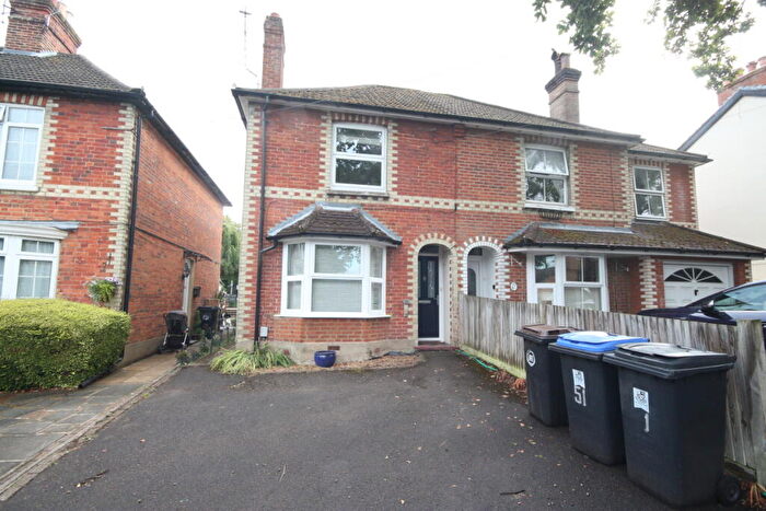 3 Bedroom Semi-Detached House For Sale In Frailey Hill, Woking, GU22