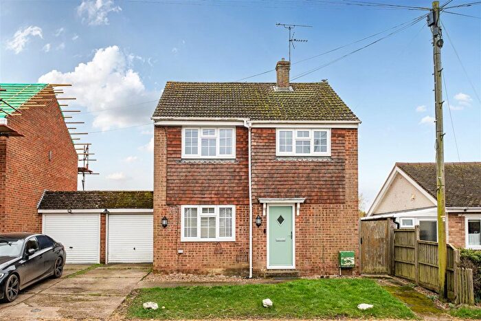 3 Bedroom Detached House For Sale In Forstal Road, Egerton, Ashford, TN27