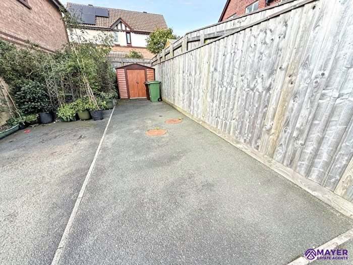 2 Bedroom Terraced House For Sale In Barnfield Drive, Plymouth, PL7