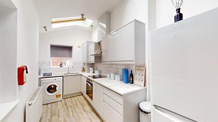 4 Bedroom House For Sale In Shoreham Street, Sheffield, S2