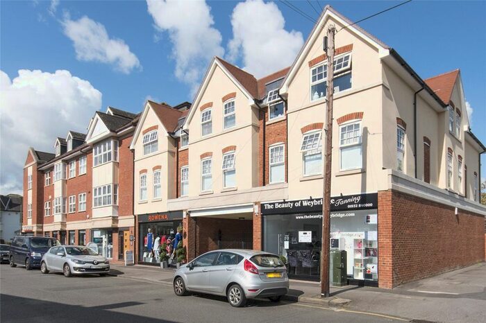 1 Bedroom Flat To Rent In St. James Court, York Road, Weybridge, Surrey, KT13