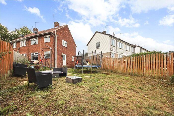 2 Bedroom Semi Detached House To Rent In Monkton, Leam Lane, Gateshead, NE10