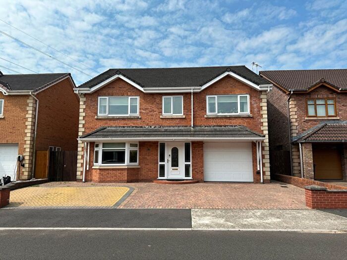 6 Bedroom Detached House For Sale In Ocean View, Jersey Marine, Neath, SA10