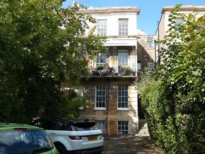 1 Bedroom Apartment To Rent In Lansdown Place, Cheltenham, GL50