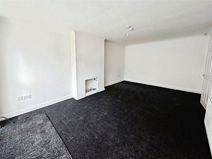 5 Bedroom Terraced House To Rent In Enstone, Skelmersdale, Lancashire, WN8