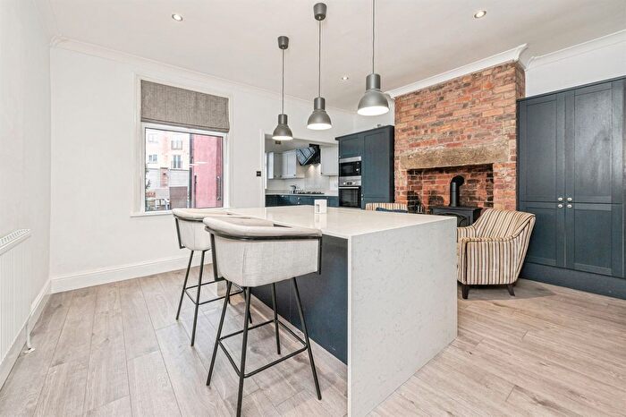 3 Bedroom Terraced House For Sale In Marshall Street, Stanley, Wakefield, WF3